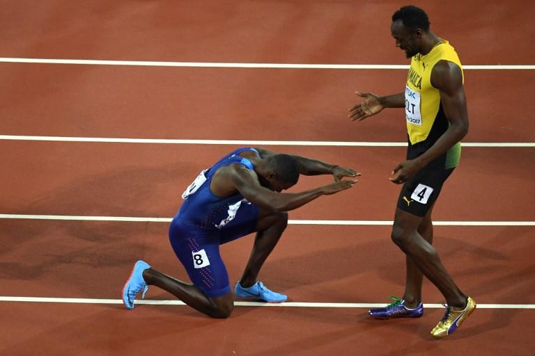 Gatlin hace reverencia a Usain Bolt en el Campeonato Mundial de Londres 2017